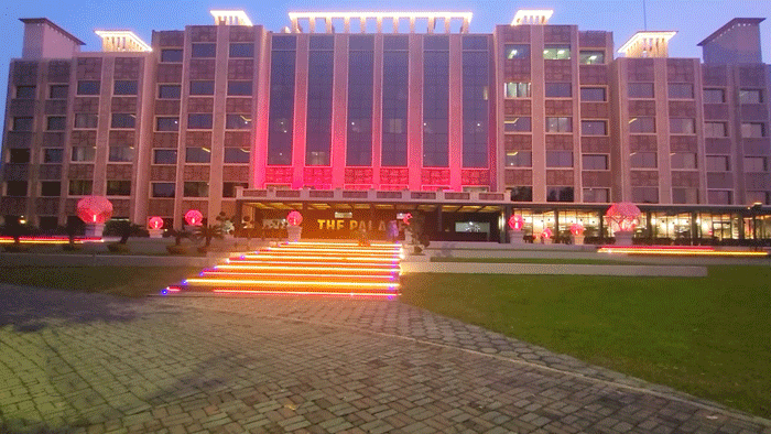 The Palace Luxury Resort